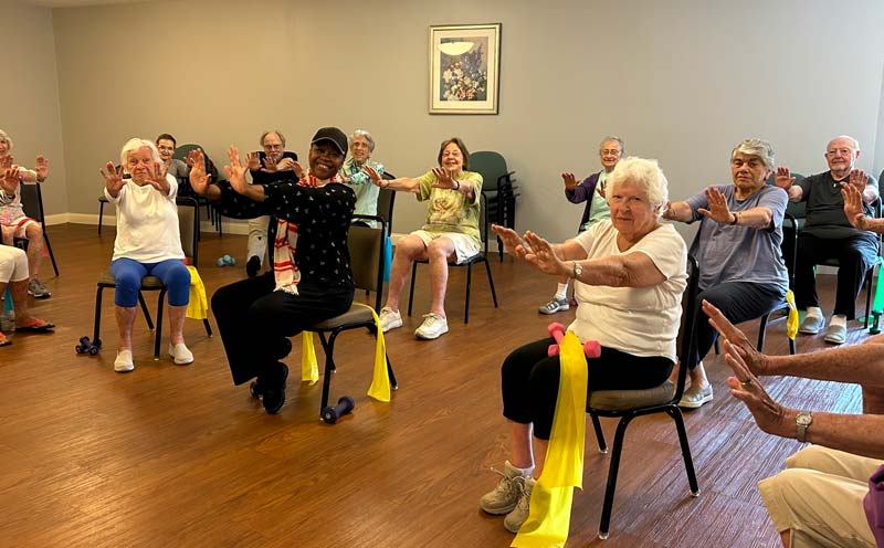 Exercise-Classes-at-Equinox-Village