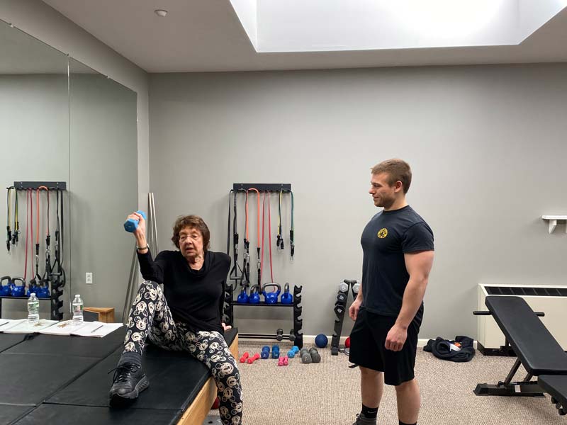 Fitness-Guidance-at-Equinox-Village